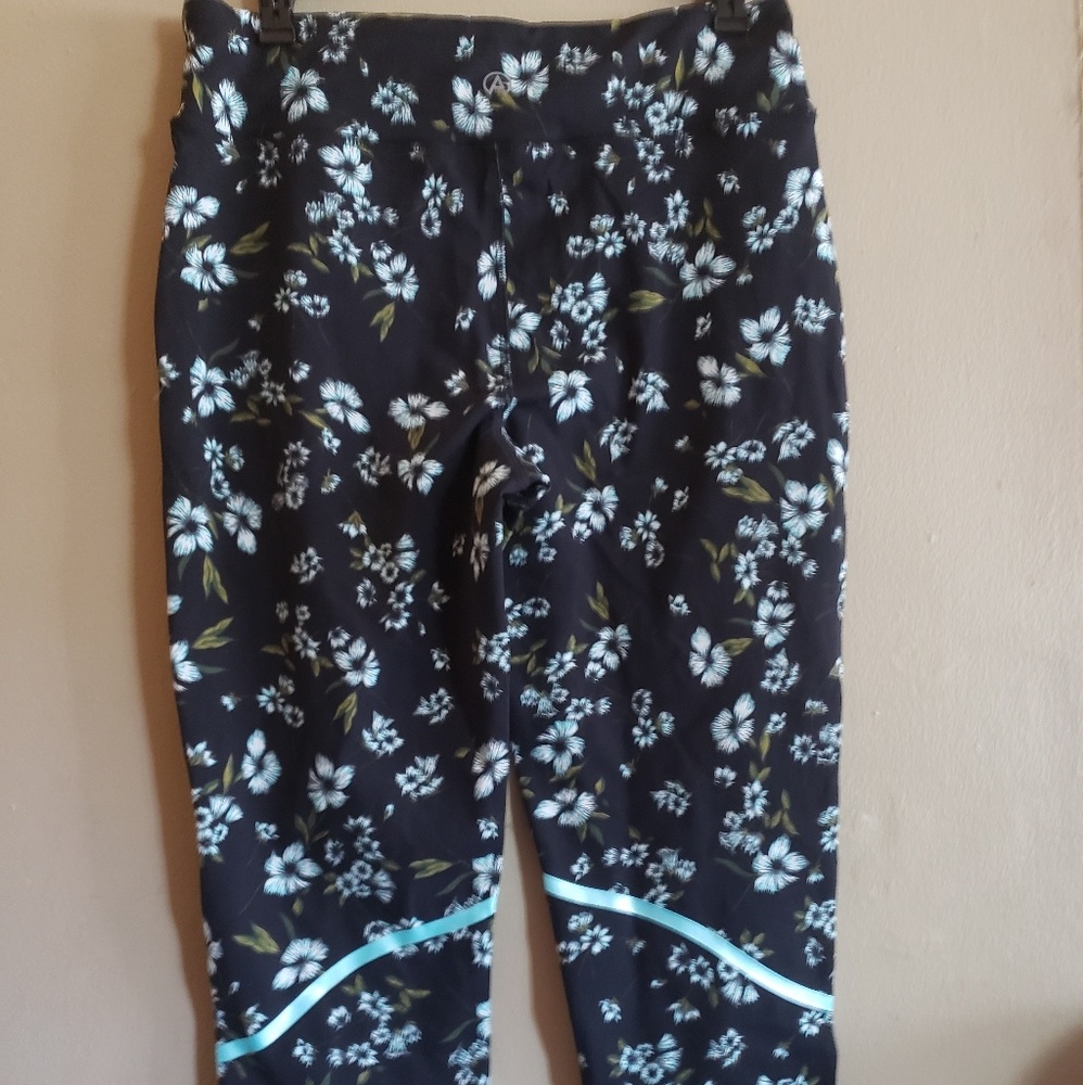 Capri workout pants by askya  medium floral print